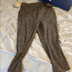 Maternity Full Panel active capris Old Navy